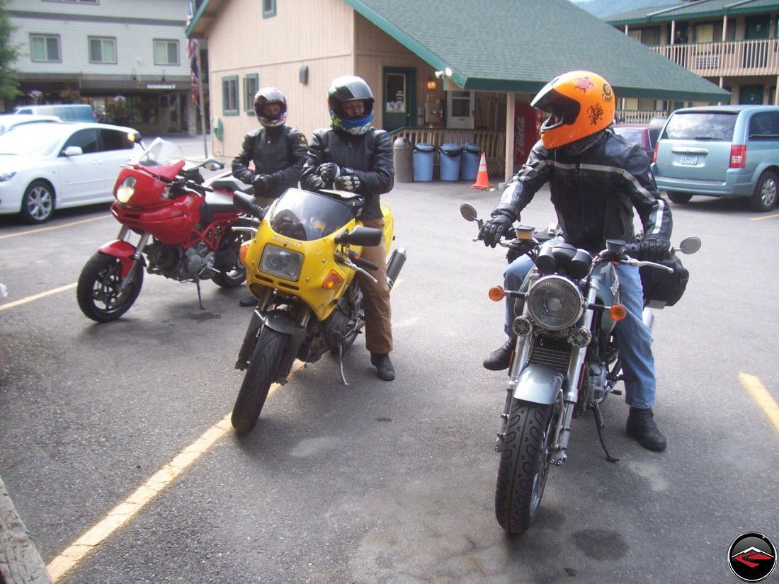 motorcycles stopped at The Anglers Inn