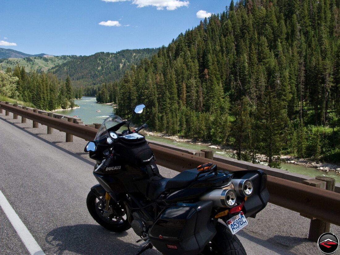 Ducati Multistrada 1100 S on the Snake River Canyon