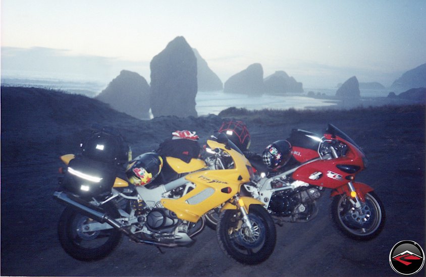 Suzuki TL1000S Honda SuperHawk VTR1000